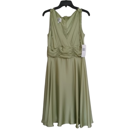 Patra Dresses & Skirts - Elegant Formal Kiwi Green Sleeveless Dress Satin Sheen Wedding Bridal Dress